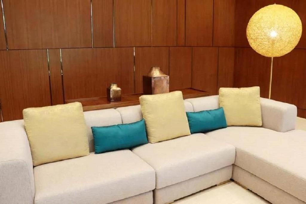 Deacon House Wuxi Hotel Уси Екстериор снимка